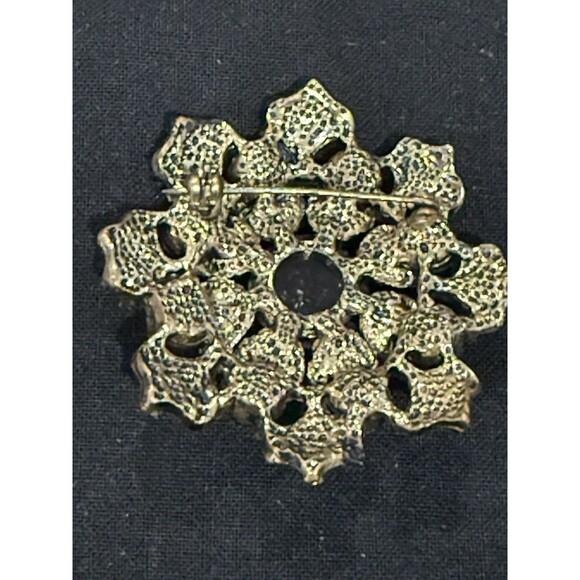 Set of 2 Vintage Style Black and White Rhinestone Brooches Pins Gold Tone - Picture 6 of 7